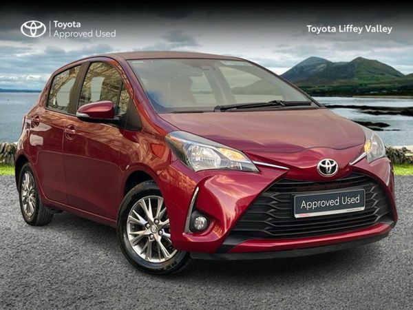 Toyota Yaris Hatchback, Petrol, 2019, Red