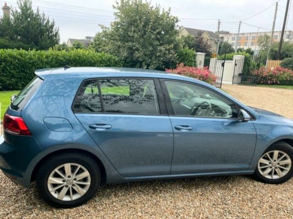 Volkswagen Golf Hatchback, Petrol, 2016, Blue