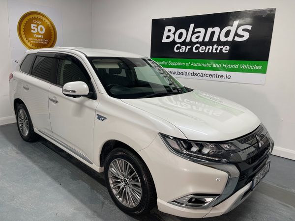 Mitsubishi Outlander SUV, Petrol Plug-in Hybrid, 2021, White