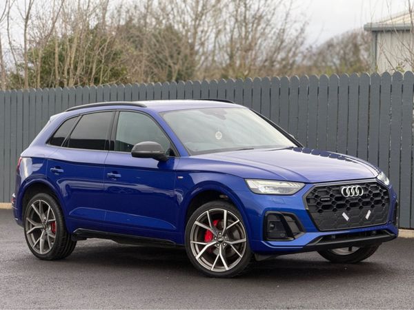 Audi Q5 SUV, Diesel, 2022, Blue