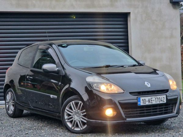 Renault Clio Hatchback, Diesel, 2010, Black