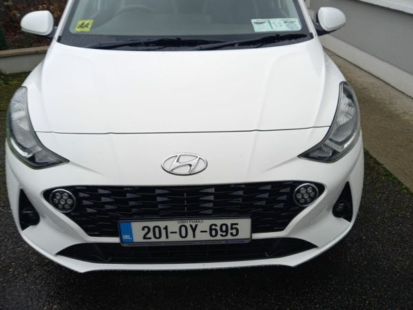 Hyundai i10 Hatchback, Petrol, 2020, White