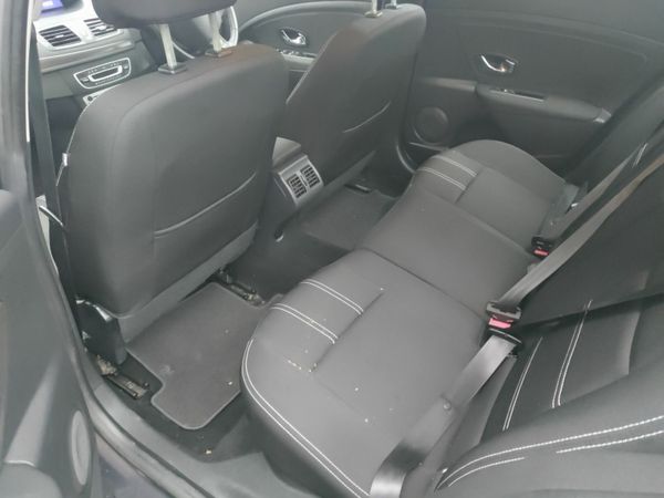 Renault Fluence Saloon, Diesel, 2014, Brown