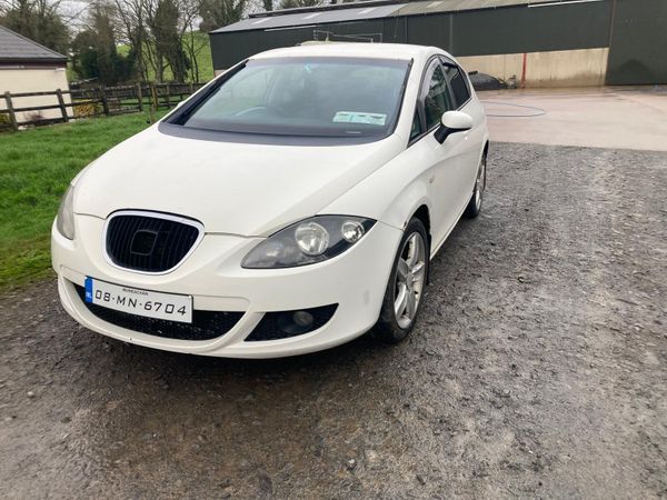 SEAT Leon Hatchback, Diesel, 2008, White