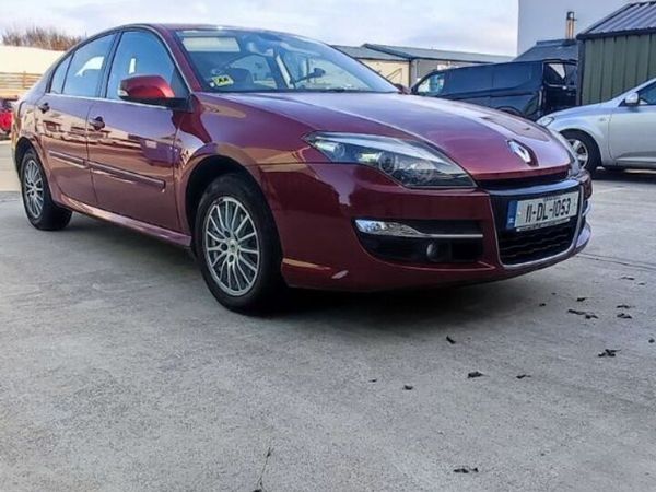 Renault Laguna Hatchback, Diesel, 2011, Red