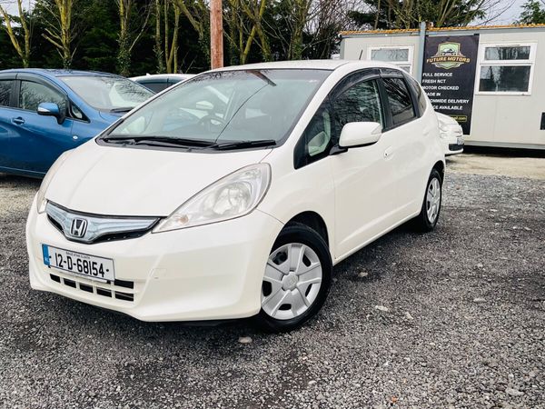Honda Fit Hatchback, Petrol Hybrid, 2012, White