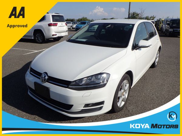 Volkswagen Golf Hatchback, Petrol, 2016, White