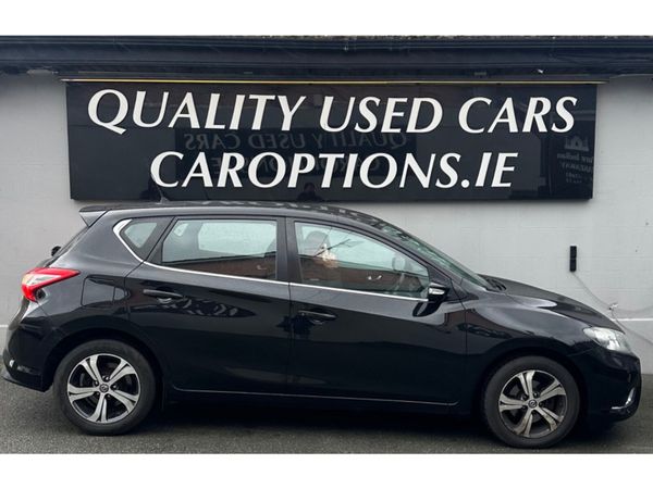Nissan Pulsar Hatchback, Petrol, 2015, Black