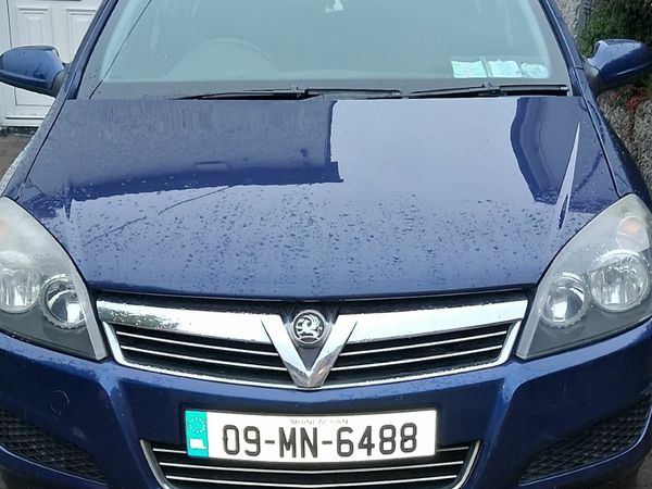 Vauxhall Astra Hatchback, Diesel, 2009, Blue