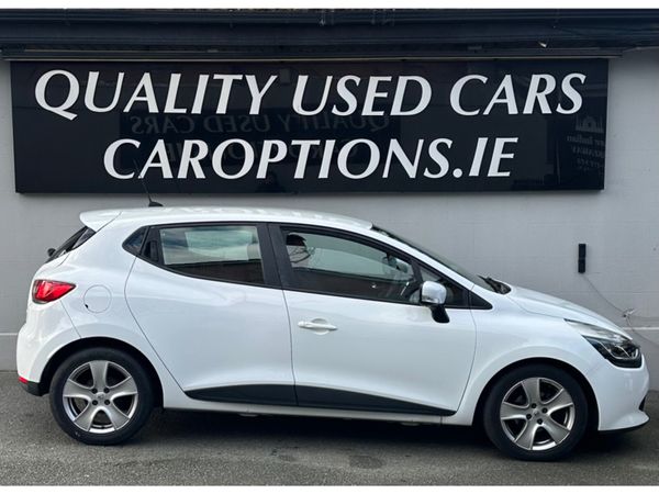 Renault Clio Hatchback, Petrol, 2013, White