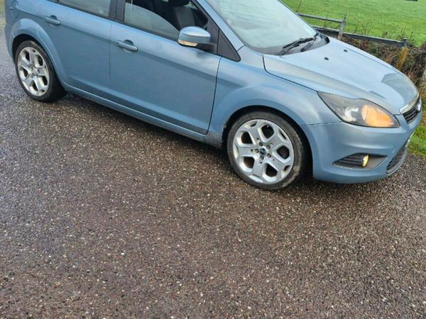 Toyota Auris Hatchback, Petrol, 2007, Silver