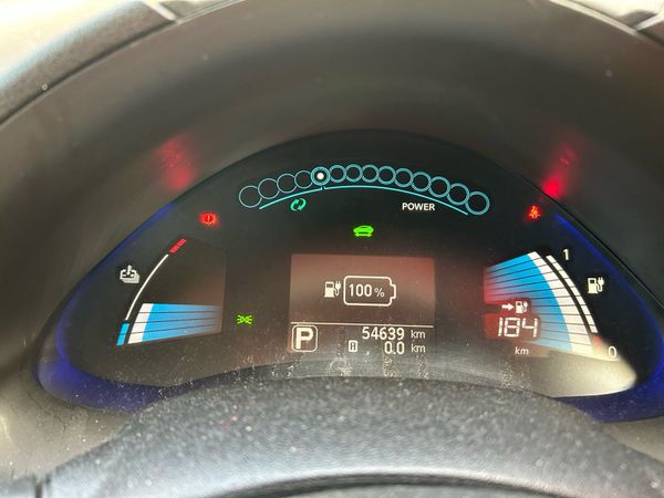 Nissan Leaf Hatchback, Electric, 2017, White