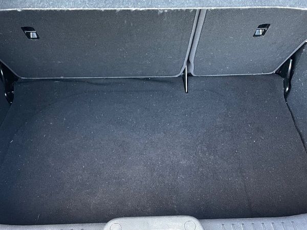 Ford Fiesta Hatchback, Petrol, 2013, Black