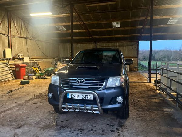 Toyota Hilux Pick Up, Diesel, 2012, Grey