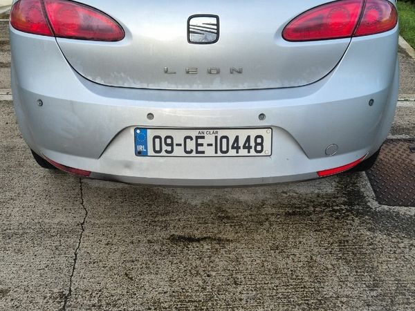 SEAT Leon Hatchback, Diesel, 2009, Grey