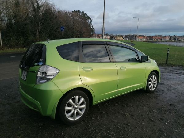 Honda Fit Hatchback, Petrol Hybrid, 2010, Green