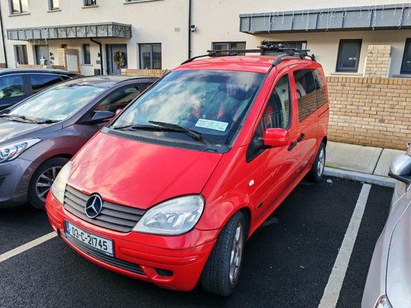 Mercedes-Benz Vaneo MPV, Diesel, 2003, Red