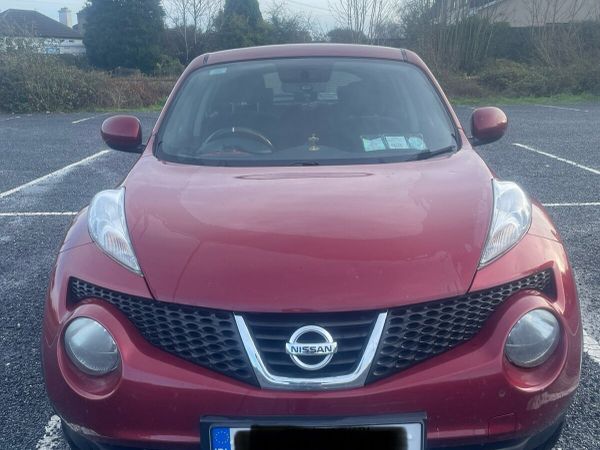 Nissan Juke SUV, Diesel, 2011, Red