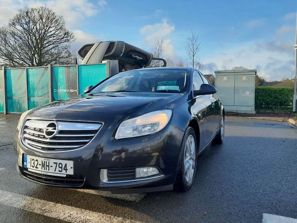 Opel Insignia MPV, Diesel, 2013, Black