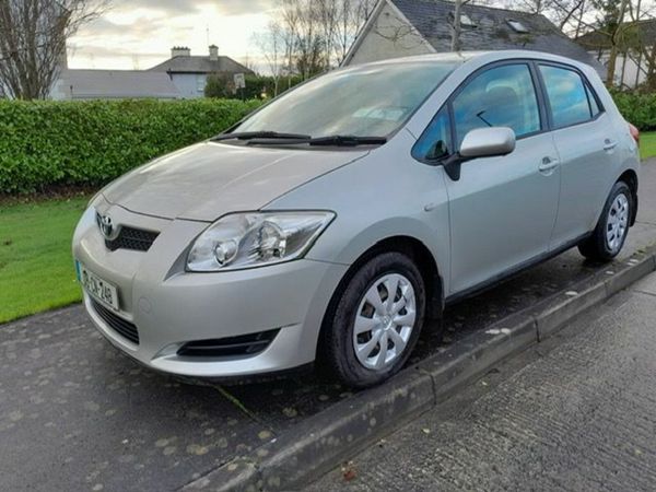 Toyota Auris Hatchback, Petrol, 2008, Silver