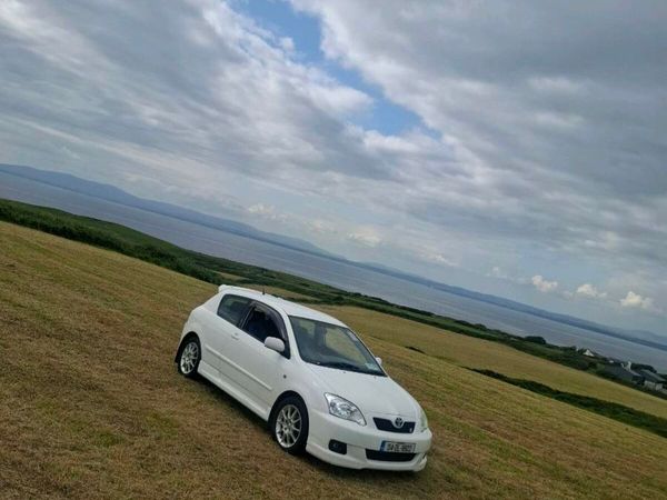 Toyota Corolla Hatchback, Diesel, 2004, White