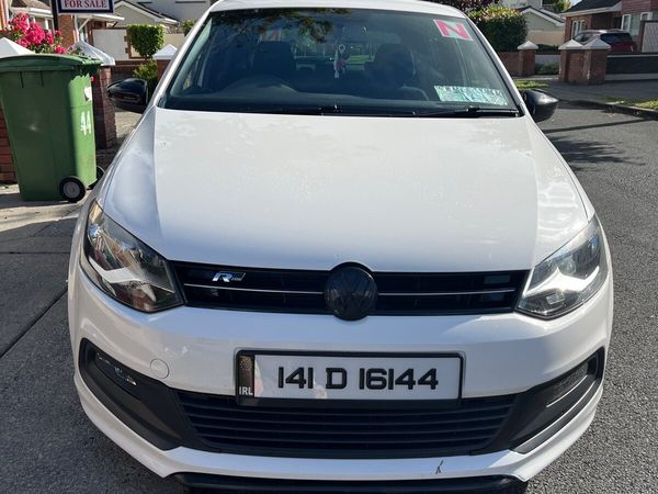 Volkswagen Polo Hatchback, Diesel, 2014, White