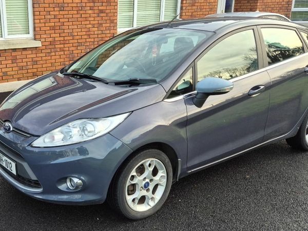 Ford Fiesta Hatchback, Petrol, 2012, Blue