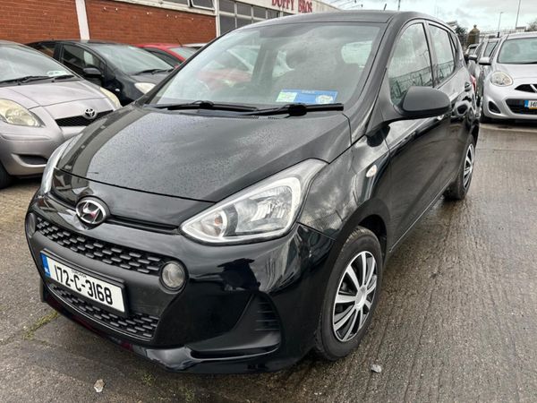 Hyundai i10 Hatchback, Petrol, 2017, Black