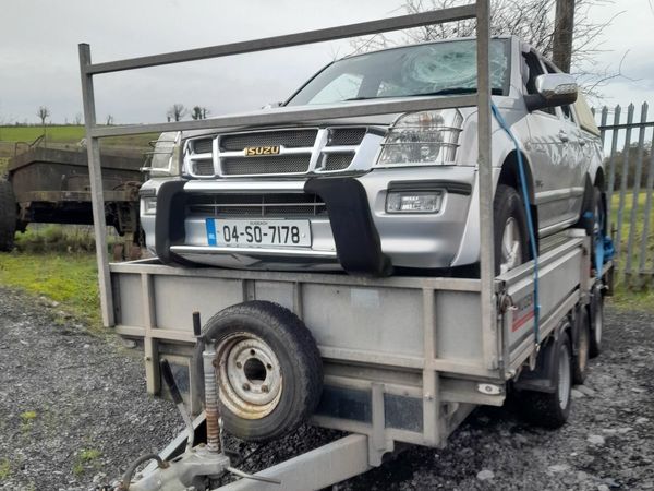 Isuzu Rodeo Crew Cab, Diesel, 2004, Silver
