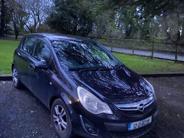 Opel Corsa Hatchback, Petrol, 2012, Black