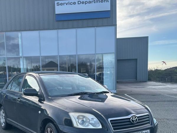 Toyota Avensis Hatchback, Petrol, 2003, Black