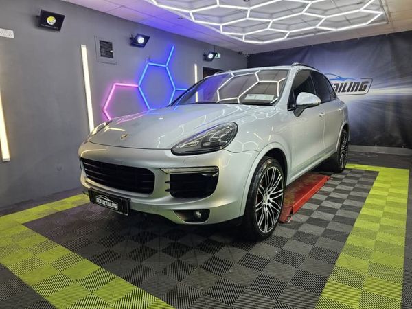 Porsche Cayenne SUV, Diesel, 2018, Silver
