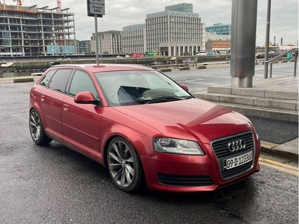 Audi A3 Hatchback, Diesel, 2009, Red