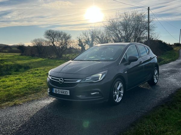 Opel Astra Hatchback, Diesel, 2016, Grey