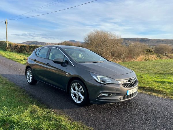 Opel Astra Hatchback, Diesel, 2016, Grey