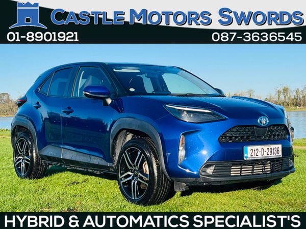 Toyota Yaris Cross Hatchback, Petrol Hybrid, 2021, Blue