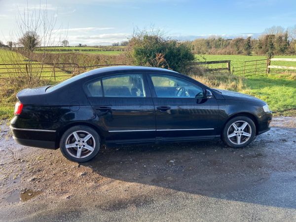 Volkswagen Passat Saloon, Diesel, 2008, Black