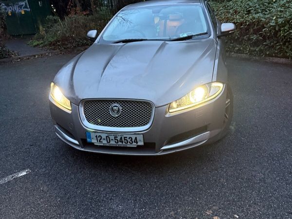 Jaguar XF Saloon, Diesel, 2012, Grey