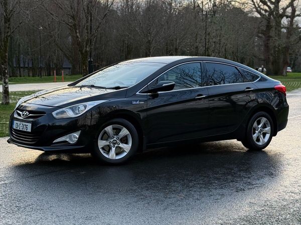 Hyundai i40 Saloon, Diesel, 2013, Black