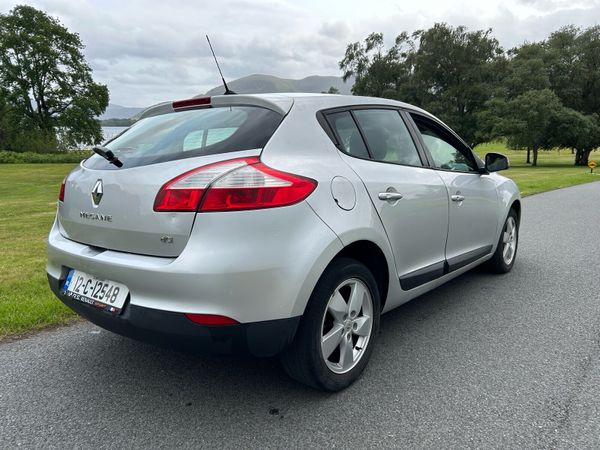 Hyundai i30 Hatchback, Diesel, 2012, Silver