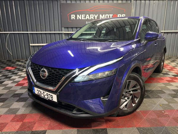 Nissan Qashqai MPV, Petrol, 2022, Blue