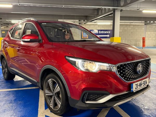 MG ZS Hatchback, Electric, 2021, Red