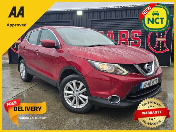 Nissan Qashqai Hatchback, Petrol, 2015, Red