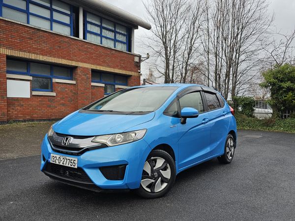 Honda Fit Hatchback, Petrol Hybrid, 2013, Blue