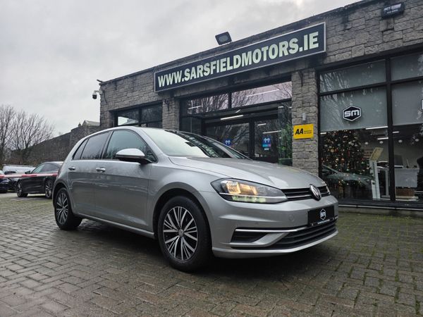 Volkswagen Golf Hatchback, Petrol, 2018, Silver