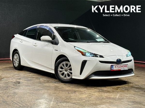 Toyota Prius Hatchback, Petrol Hybrid, 2020, White