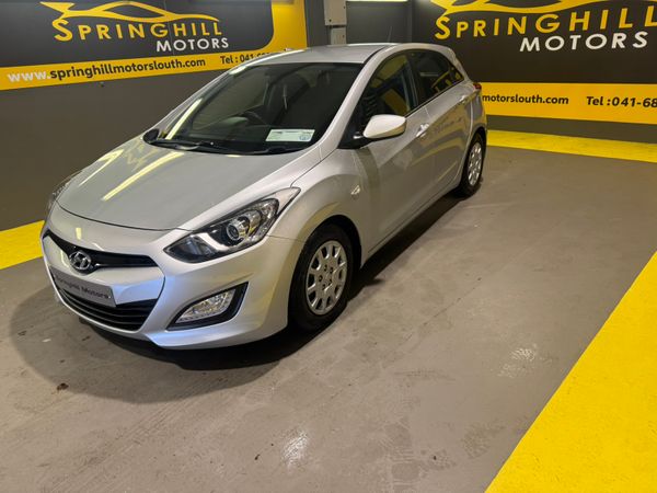 Hyundai i30 Hatchback, Diesel, 2014, Silver