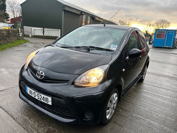 Toyota Aygo Hatchback, Petrol, 2014, Black
