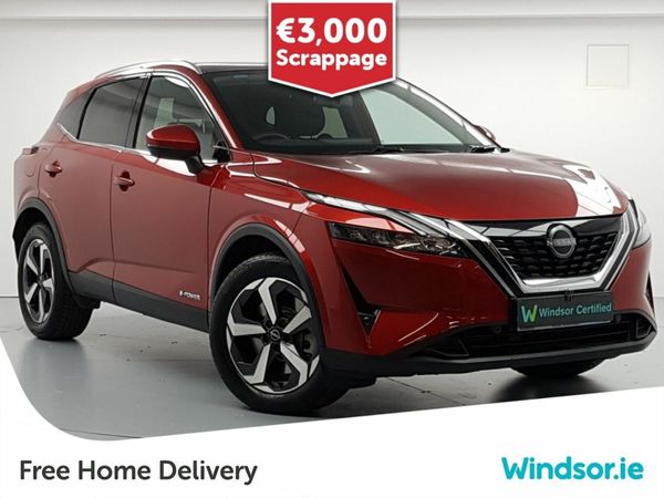 Nissan Qashqai MPV, Petrol Hybrid, 2024, Red