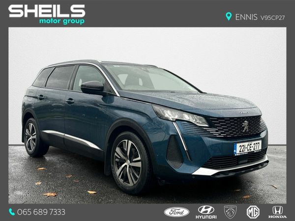 Peugeot 5008 MPV, Diesel, 2022, Blue